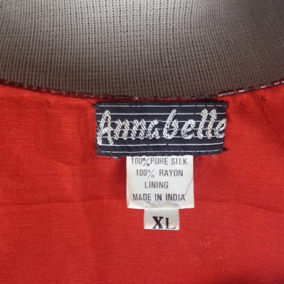 VTG ANNABELLE RED SEQUIN PURE SILK BLOUSE SZ XL - Picture 3 of 4
